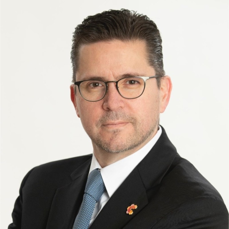 Gerardo Familiar Calderon 