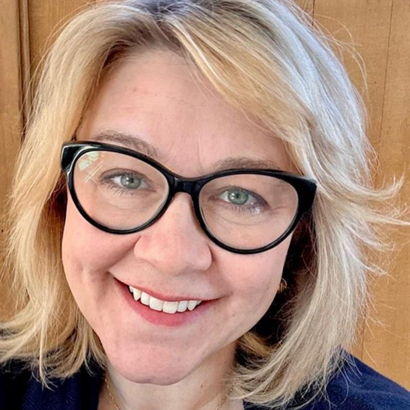 Julie Ellis
