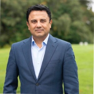 Navneet Kapoor